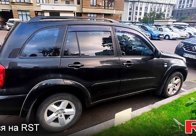 Тойота РАВ 4 2004 в Киеве на Automoto.ua Черный Тойота РАВ 4, объемом двигателя 2 л и пробегом 0 тыс. км за 5700 $, фото 2 на Automoto.ua
