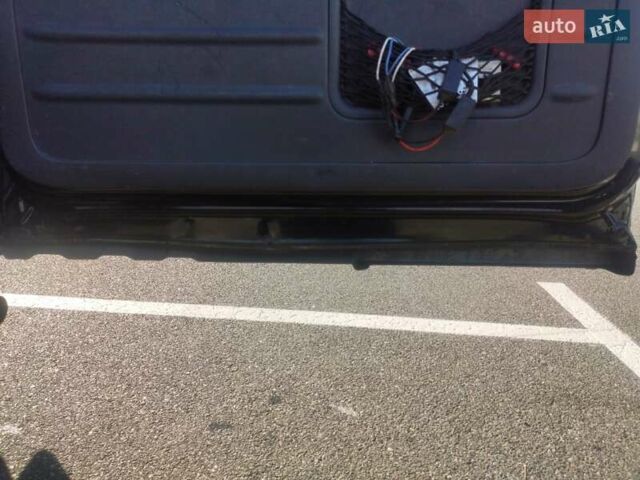 Черный Тойота РАВ 4, объемом двигателя 2 л и пробегом 506 тыс. км за 5300 $, фото 9 на Automoto.ua