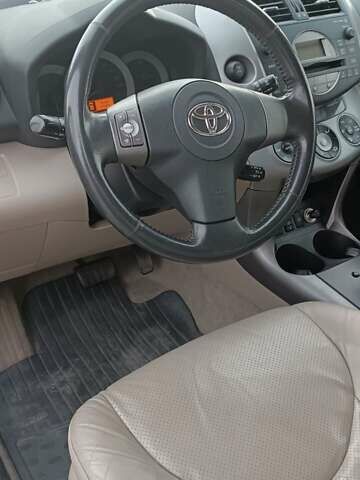 Черный Тойота РАВ 4, объемом двигателя 2 л и пробегом 202 тыс. км за 8066 $, фото 23 на Automoto.ua