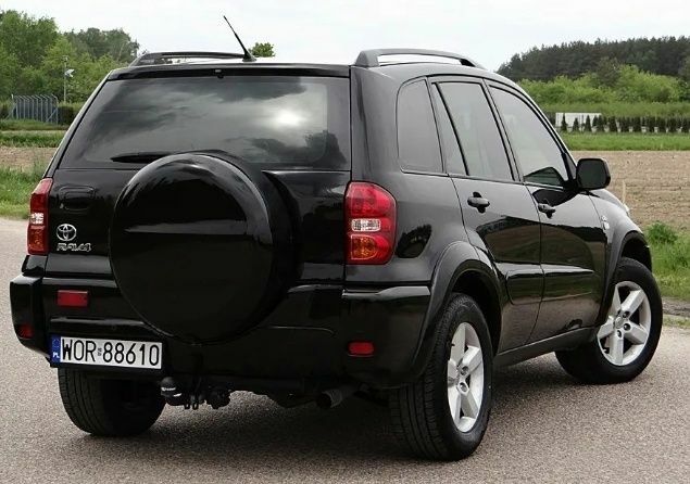 Черный Тойота РАВ 4, объемом двигателя 2 л и пробегом 210 тыс. км за 2600 $, фото 2 на Automoto.ua
