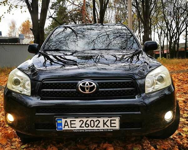 Черный Тойота РАВ 4, объемом двигателя 2 л и пробегом 270 тыс. км за 9000 $, фото 5 на Automoto.ua