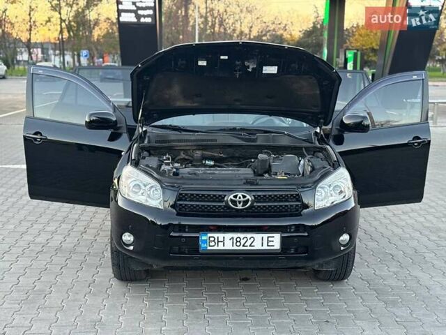 Черный Тойота РАВ 4, объемом двигателя 2.36 л и пробегом 192 тыс. км за 8999 $, фото 47 на Automoto.ua