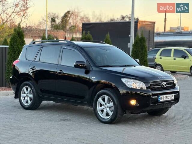 Черный Тойота РАВ 4, объемом двигателя 2.36 л и пробегом 192 тыс. км за 8999 $, фото 6 на Automoto.ua