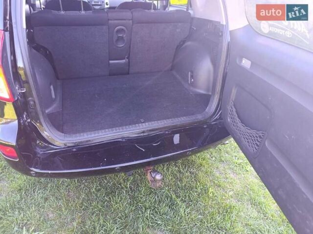 Черный Тойота РАВ 4, объемом двигателя 2.23 л и пробегом 330 тыс. км за 8200 $, фото 17 на Automoto.ua