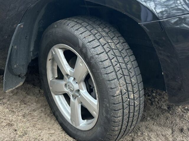 Черный Тойота РАВ 4, объемом двигателя 2 л и пробегом 189 тыс. км за 9500 $, фото 15 на Automoto.ua