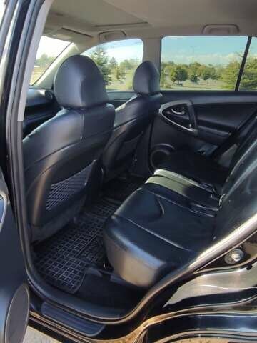 Черный Тойота РАВ 4, объемом двигателя 2 л и пробегом 165 тыс. км за 9500 $, фото 3 на Automoto.ua