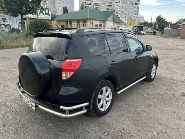 Черный Тойота РАВ 4, объемом двигателя 2.4 л и пробегом 100 тыс. км за 5700 $, фото 3 на Automoto.ua