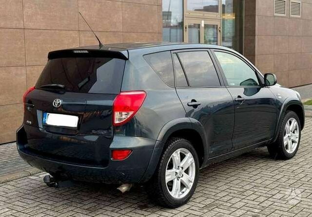 Черный Тойота РАВ 4, объемом двигателя 2.5 л и пробегом 271 тыс. км за 2913 $, фото 2 на Automoto.ua
