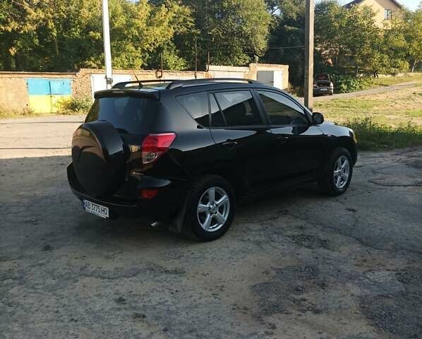 Чорний Тойота РАВ 4, об'ємом двигуна 2 л та пробігом 240 тис. км за 10300 $, фото 12 на Automoto.ua