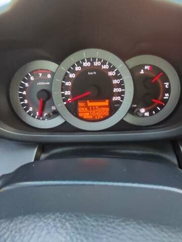 Черный Тойота РАВ 4, объемом двигателя 2 л и пробегом 165 тыс. км за 9500 $, фото 15 на Automoto.ua