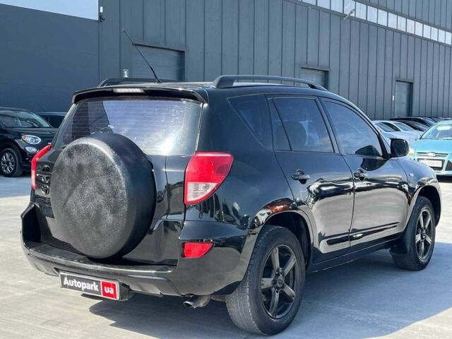 Чорний Тойота РАВ 4, об'ємом двигуна 2 л та пробігом 300 тис. км за 6490 $, фото 5 на Automoto.ua