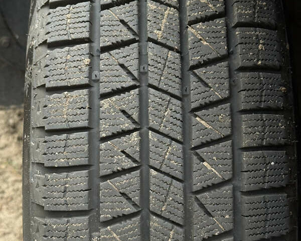 Чорний Тойота РАВ 4, об'ємом двигуна 2 л та пробігом 189 тис. км за 9500 $, фото 26 на Automoto.ua