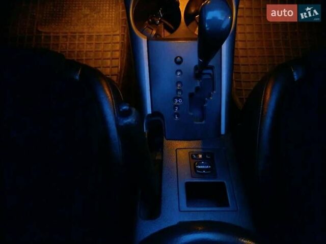 Черный Тойота РАВ 4, объемом двигателя 2 л и пробегом 165 тыс. км за 9500 $, фото 19 на Automoto.ua