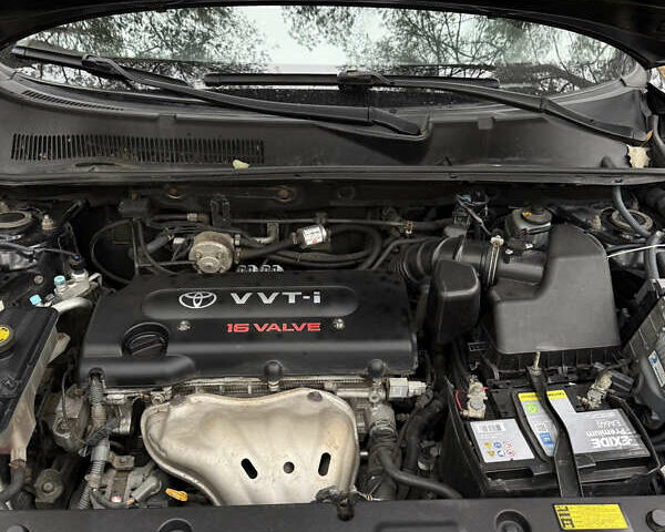 Чорний Тойота РАВ 4, об'ємом двигуна 2 л та пробігом 189 тис. км за 9500 $, фото 23 на Automoto.ua