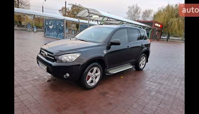 Черный Тойота РАВ 4, объемом двигателя 2.2 л и пробегом 250 тыс. км за 8300 $, фото 2 на Automoto.ua