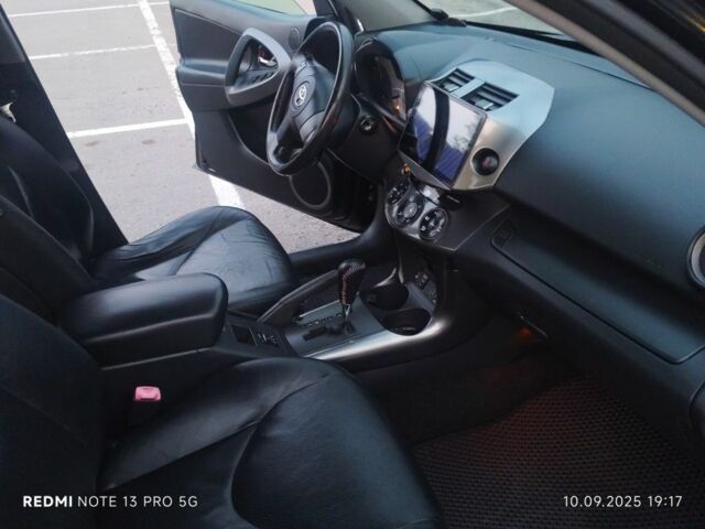 Черный Тойота РАВ 4, объемом двигателя 2 л и пробегом 149 тыс. км за 9490 $, фото 16 на Automoto.ua