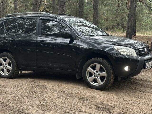 Черный Тойота РАВ 4, объемом двигателя 2 л и пробегом 189 тыс. км за 9500 $, фото 13 на Automoto.ua