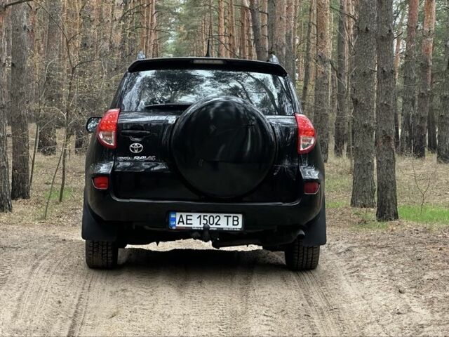 Черный Тойота РАВ 4, объемом двигателя 2 л и пробегом 189 тыс. км за 9500 $, фото 11 на Automoto.ua