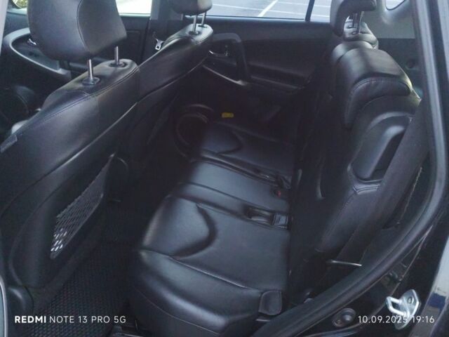 Черный Тойота РАВ 4, объемом двигателя 2 л и пробегом 149 тыс. км за 9490 $, фото 12 на Automoto.ua