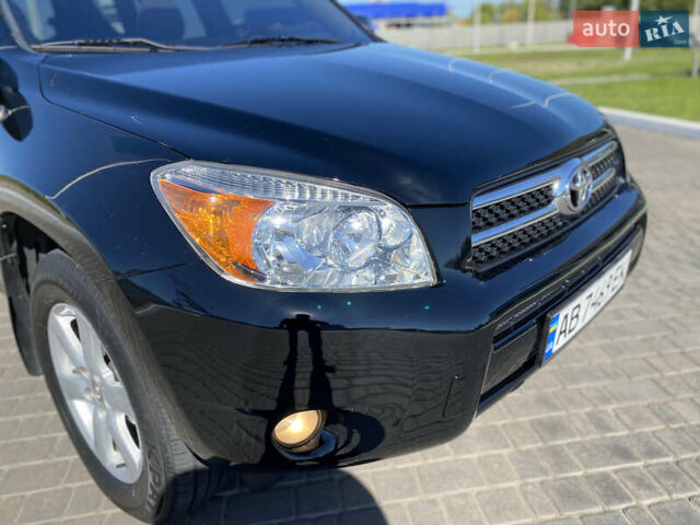 Черный Тойота РАВ 4, объемом двигателя 2.36 л и пробегом 254 тыс. км за 9700 $, фото 6 на Automoto.ua
