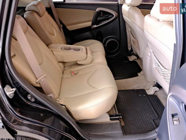 Черный Тойота РАВ 4, объемом двигателя 2.4 л и пробегом 216 тыс. км за 8900 $, фото 33 на Automoto.ua