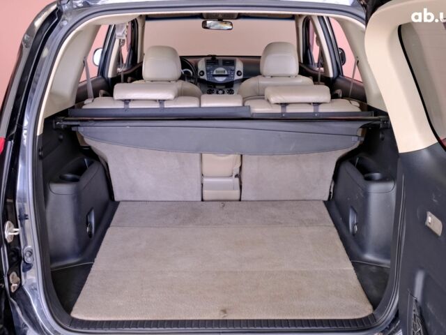 Черный Тойота РАВ 4, объемом двигателя 2.4 л и пробегом 216 тыс. км за 8900 $, фото 8 на Automoto.ua