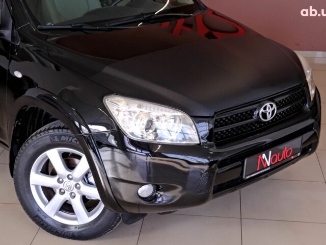 Черный Тойота РАВ 4, объемом двигателя 2.4 л и пробегом 216 тыс. км за 8900 $, фото 2 на Automoto.ua