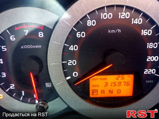 Черный Тойота РАВ 4, объемом двигателя 2.4 л и пробегом 316 тыс. км за 7800 $, фото 9 на Automoto.ua