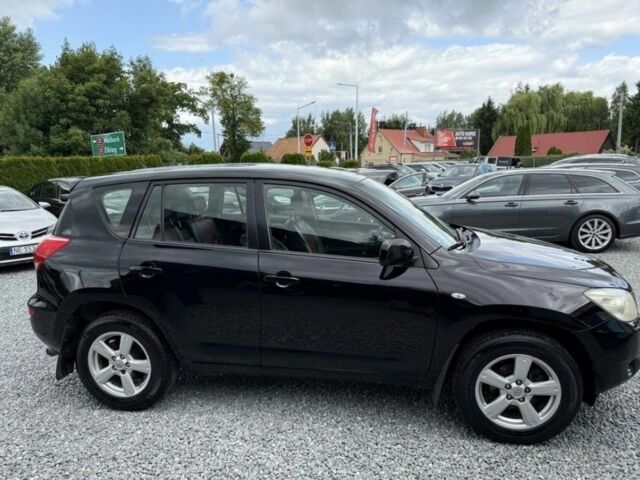 Черный Тойота РАВ 4, объемом двигателя 2.2 л и пробегом 260 тыс. км за 2650 $, фото 8 на Automoto.ua