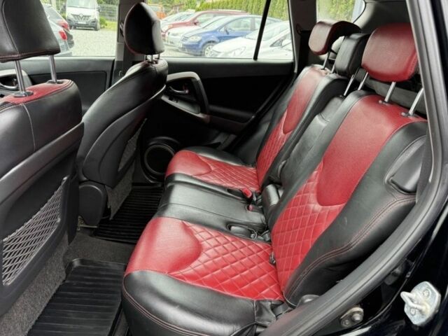 Черный Тойота РАВ 4, объемом двигателя 2.2 л и пробегом 260 тыс. км за 2650 $, фото 12 на Automoto.ua