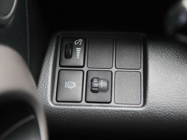 Черный Тойота РАВ 4, объемом двигателя 2.4 л и пробегом 138 тыс. км за 12000 $, фото 22 на Automoto.ua