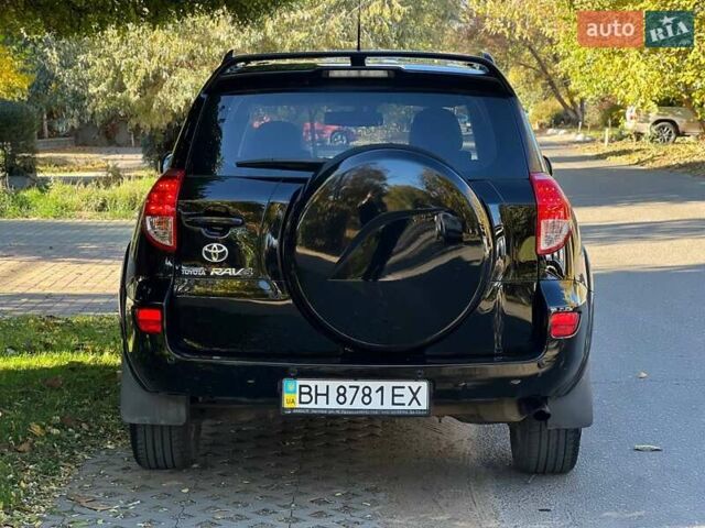Чорний Тойота РАВ 4, об'ємом двигуна 2.36 л та пробігом 168 тис. км за 9300 $, фото 3 на Automoto.ua