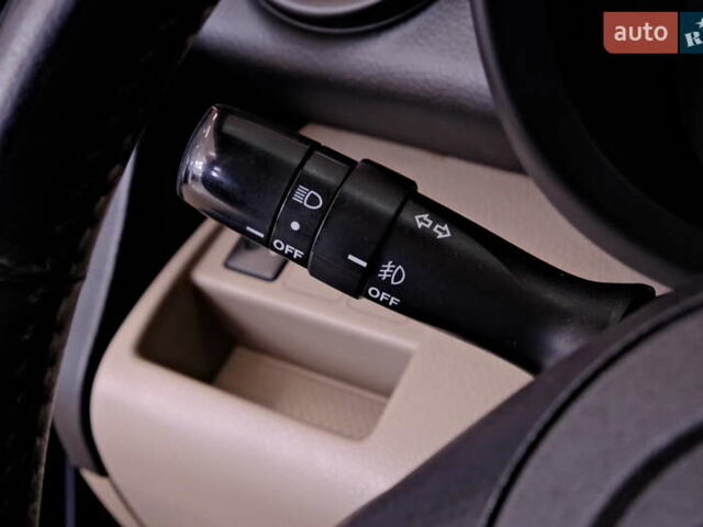 Черный Тойота РАВ 4, объемом двигателя 2.4 л и пробегом 216 тыс. км за 8900 $, фото 21 на Automoto.ua