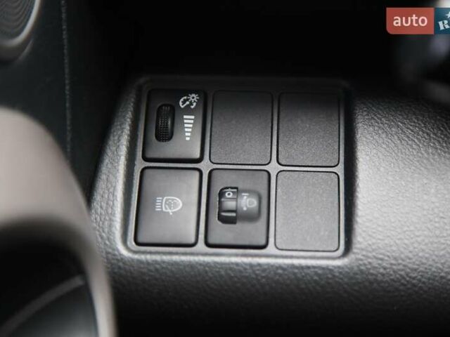 Черный Тойота РАВ 4, объемом двигателя 2.4 л и пробегом 138 тыс. км за 12500 $, фото 23 на Automoto.ua