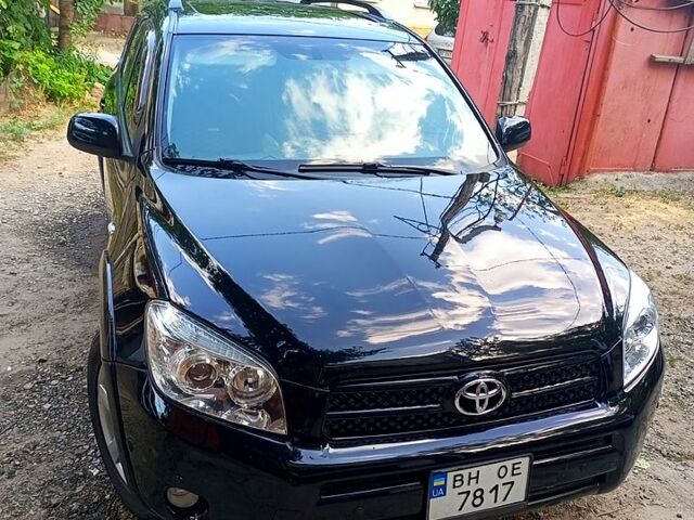 Черный Тойота РАВ 4, объемом двигателя 2.4 л и пробегом 316 тыс. км за 7800 $, фото 2 на Automoto.ua