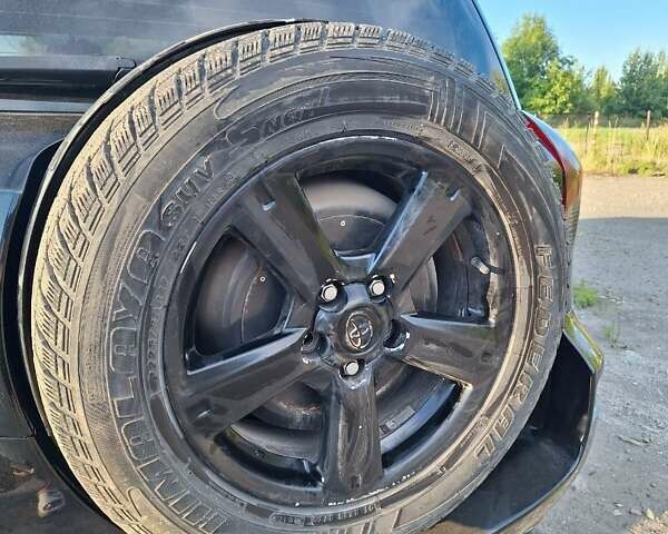 Черный Тойота РАВ 4, объемом двигателя 2 л и пробегом 264 тыс. км за 9200 $, фото 30 на Automoto.ua