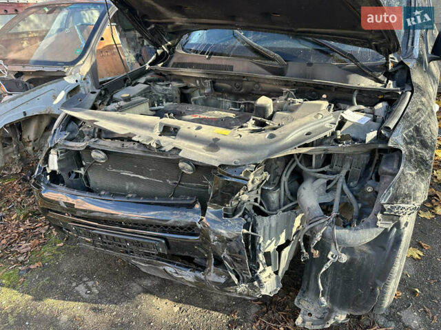 Черный Тойота РАВ 4, объемом двигателя 2 л и пробегом 200 тыс. км за 6500 $, фото 12 на Automoto.ua