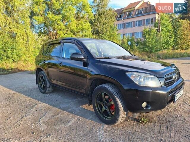Черный Тойота РАВ 4, объемом двигателя 2 л и пробегом 264 тыс. км за 9200 $, фото 6 на Automoto.ua