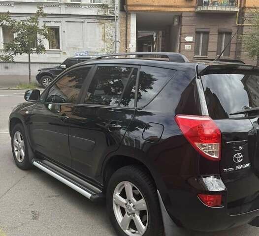 Черный Тойота РАВ 4, объемом двигателя 2 л и пробегом 230 тыс. км за 8900 $, фото 12 на Automoto.ua