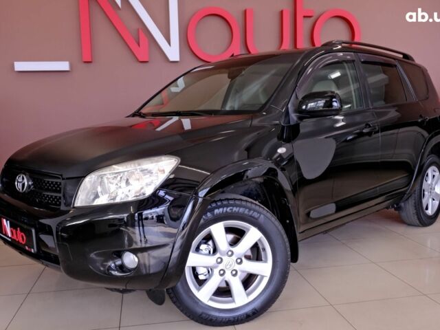 Черный Тойота РАВ 4, объемом двигателя 2.4 л и пробегом 216 тыс. км за 8900 $, фото 1 на Automoto.ua
