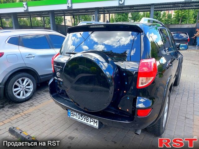 Черный Тойота РАВ 4, объемом двигателя 2.2 л и пробегом 228 тыс. км за 10000 $, фото 6 на Automoto.ua