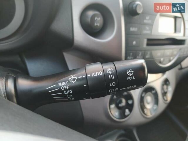 Черный Тойота РАВ 4, объемом двигателя 2.2 л и пробегом 244 тыс. км за 9400 $, фото 14 на Automoto.ua