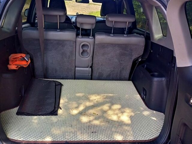 Черный Тойота РАВ 4, объемом двигателя 2.4 л и пробегом 316 тыс. км за 7800 $, фото 6 на Automoto.ua