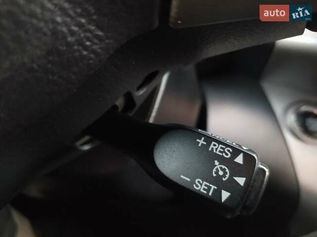 Черный Тойота РАВ 4, объемом двигателя 2.2 л и пробегом 244 тыс. км за 9400 $, фото 16 на Automoto.ua