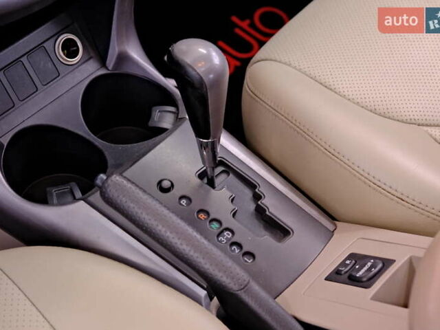 Черный Тойота РАВ 4, объемом двигателя 2.4 л и пробегом 216 тыс. км за 8900 $, фото 15 на Automoto.ua