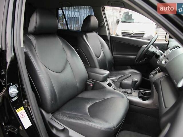 Черный Тойота РАВ 4, объемом двигателя 2.4 л и пробегом 138 тыс. км за 12500 $, фото 9 на Automoto.ua