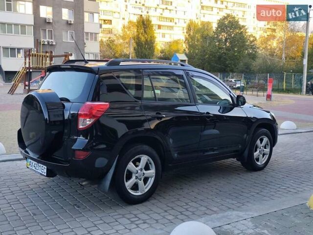 Черный Тойота РАВ 4, объемом двигателя 2 л и пробегом 226 тыс. км за 9600 $, фото 27 на Automoto.ua