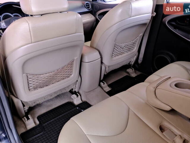 Черный Тойота РАВ 4, объемом двигателя 2.4 л и пробегом 216 тыс. км за 8900 $, фото 30 на Automoto.ua