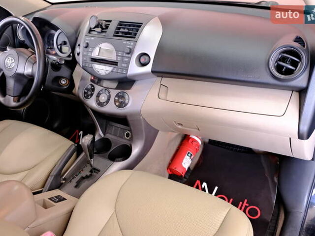 Черный Тойота РАВ 4, объемом двигателя 2.4 л и пробегом 216 тыс. км за 8900 $, фото 38 на Automoto.ua