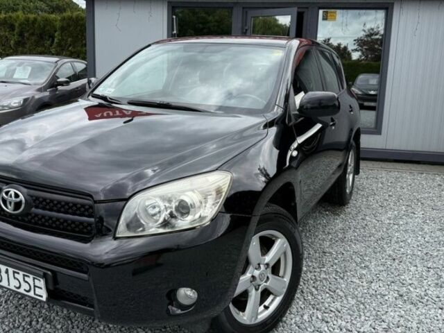 Черный Тойота РАВ 4, объемом двигателя 2.2 л и пробегом 260 тыс. км за 2650 $, фото 1 на Automoto.ua